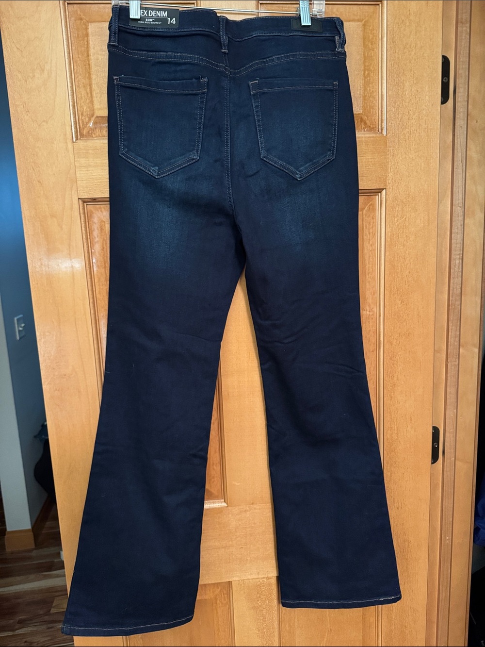 NWT Nicole Miller New York Women’s Dark Indigo SOHO High Rise Bootcut Jeans - 14 - Picture 3 of 7